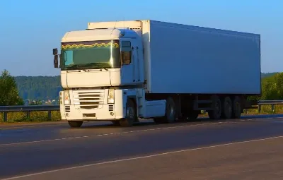 İzmir ile Bayramören Arası Öğrenci Eşyası Taşıma